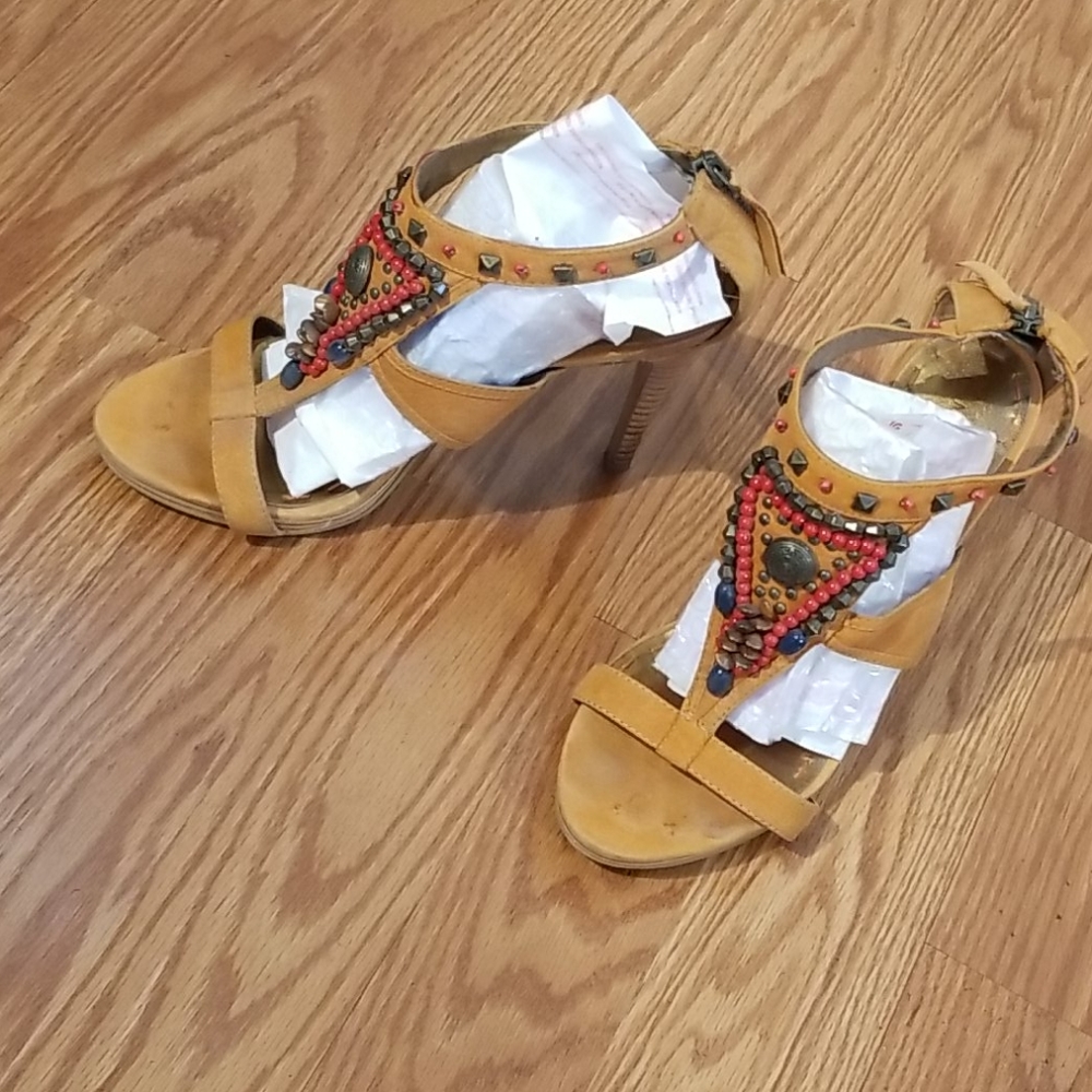 Nine west heels 7 1/2‎